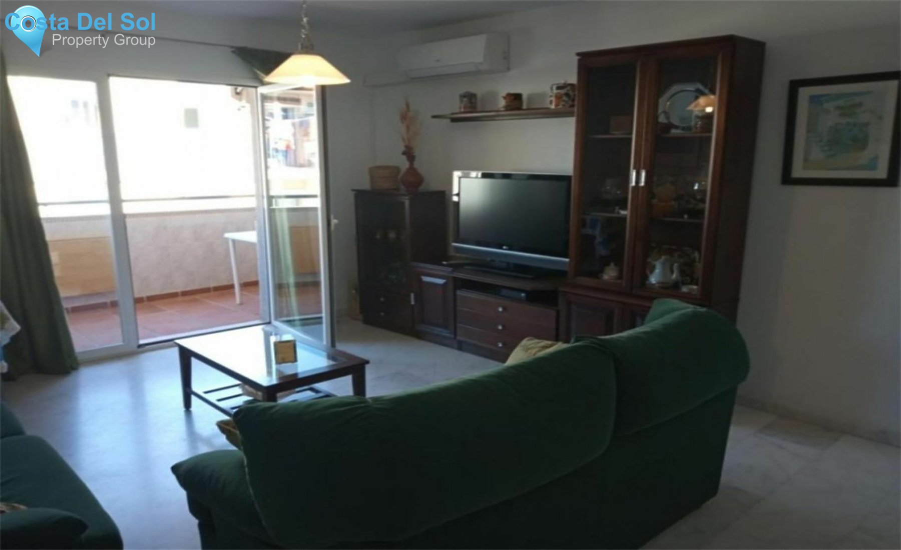 Middle Floor Apartment in Estepona