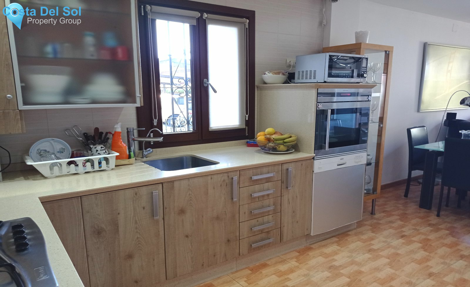 Middle Floor Apartment in Estepona-1429620