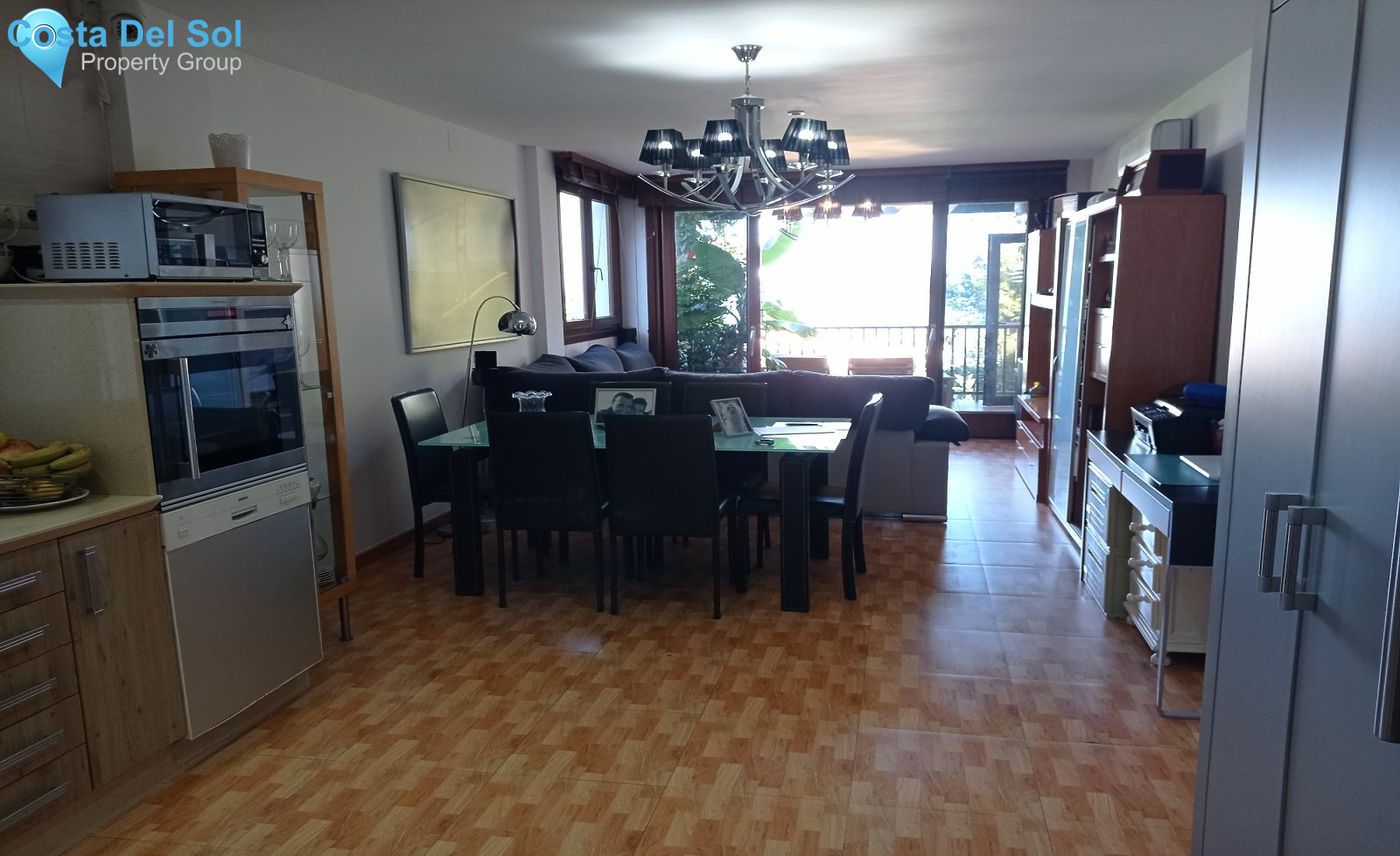 Middle Floor Apartment in Estepona-1429622