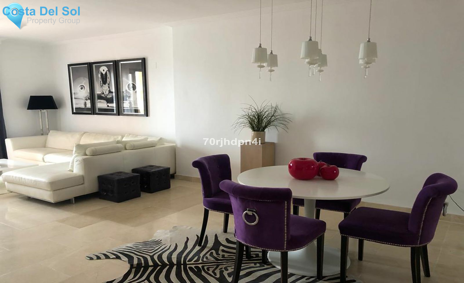 Middle Floor Apartment in Estepona-1431086