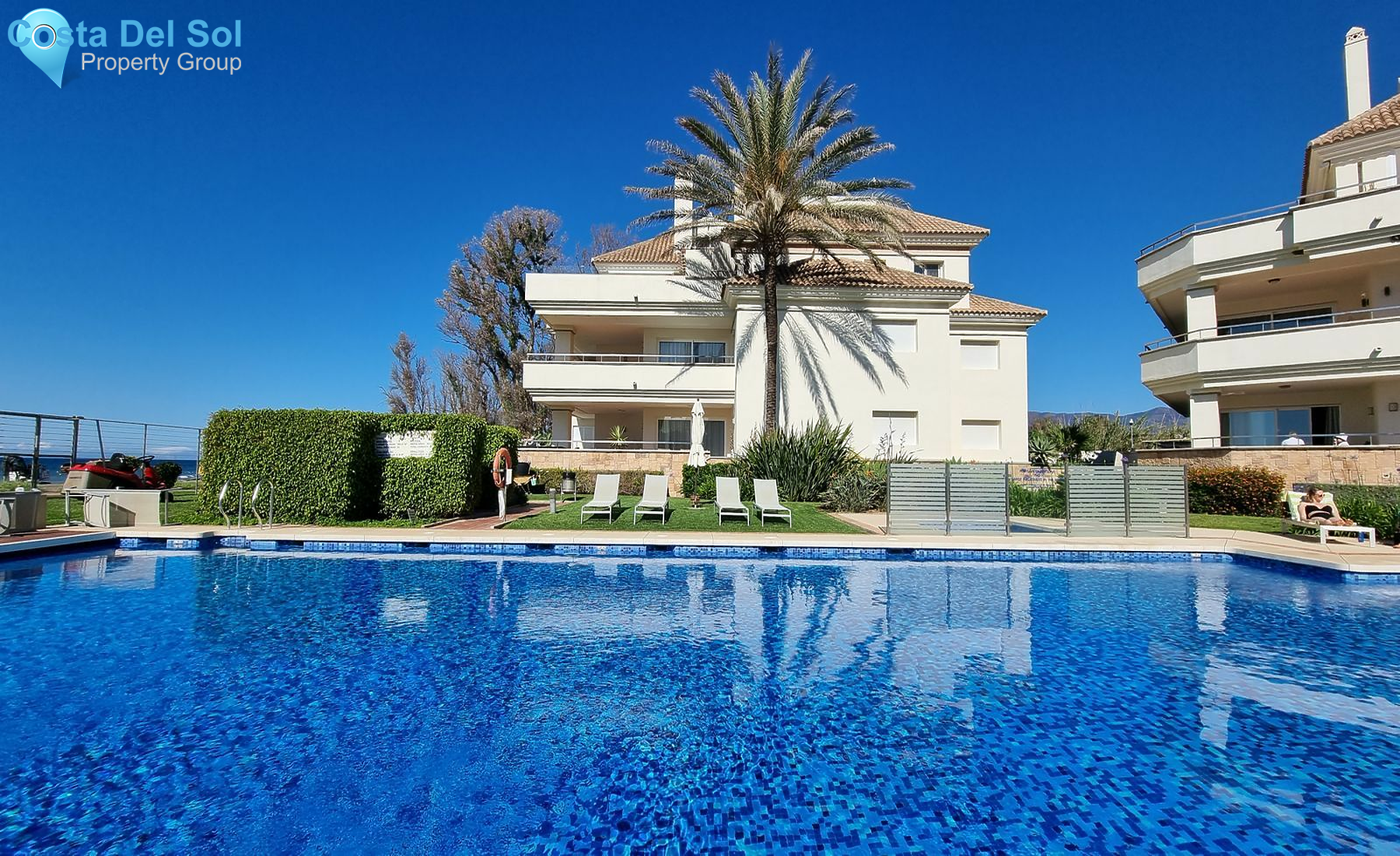 Middle Floor Apartment in Estepona