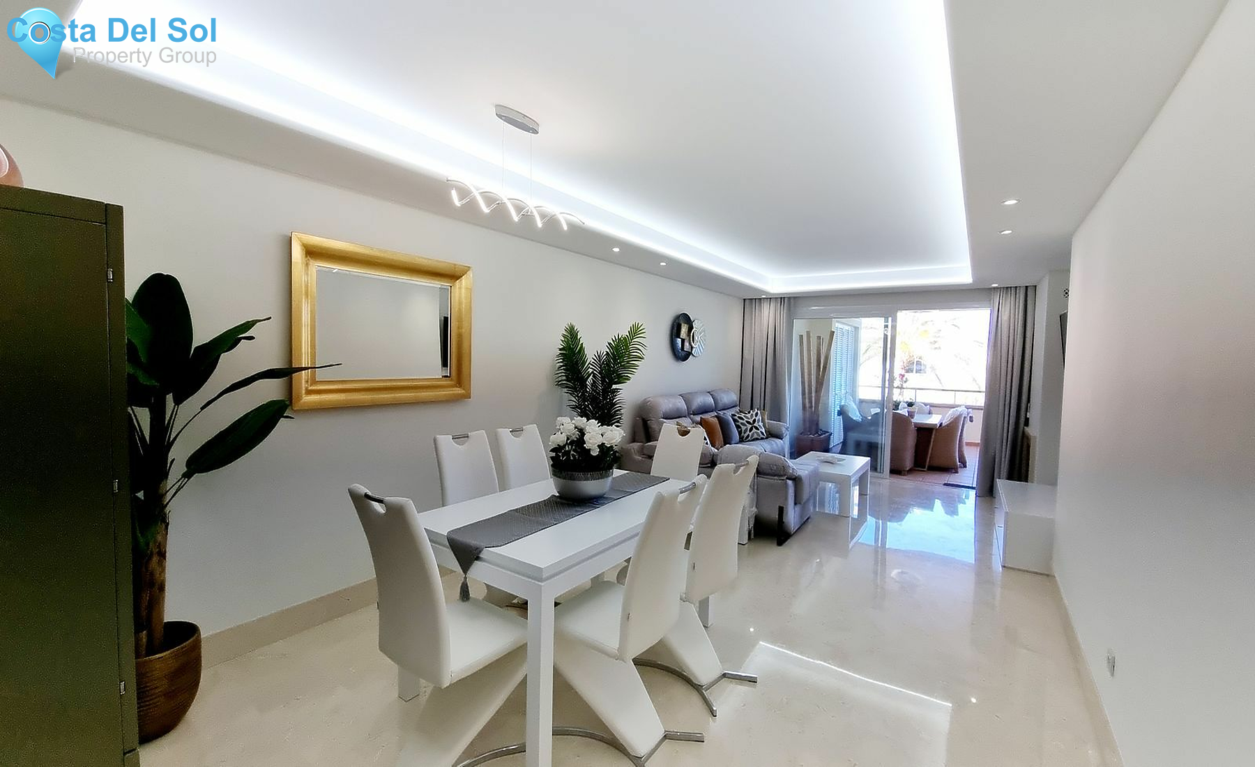 Middle Floor Apartment in Estepona-1468008