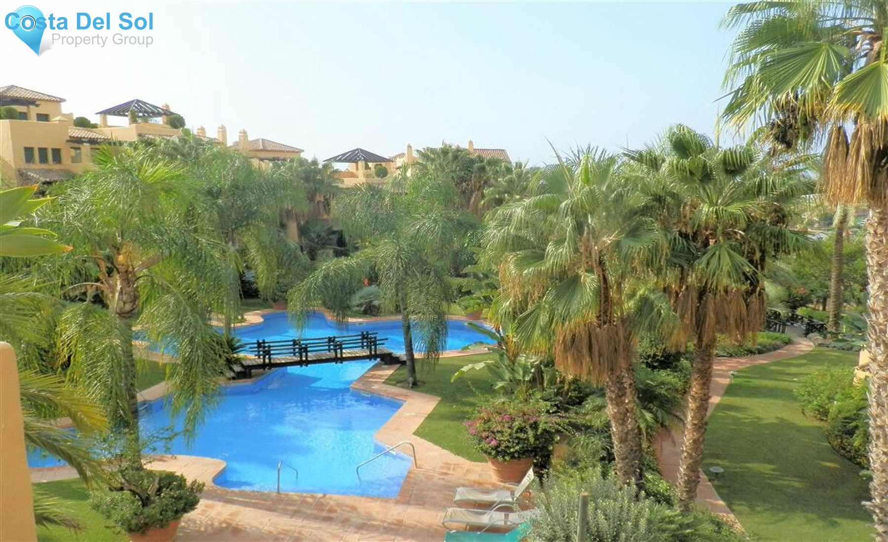 Middle Floor Apartment in Estepona