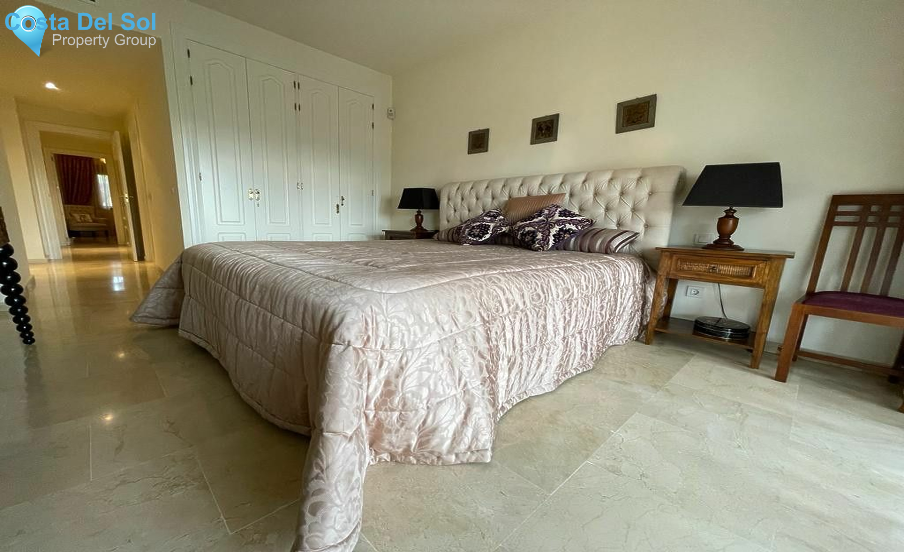 Middle Floor Apartment in Estepona-1473873