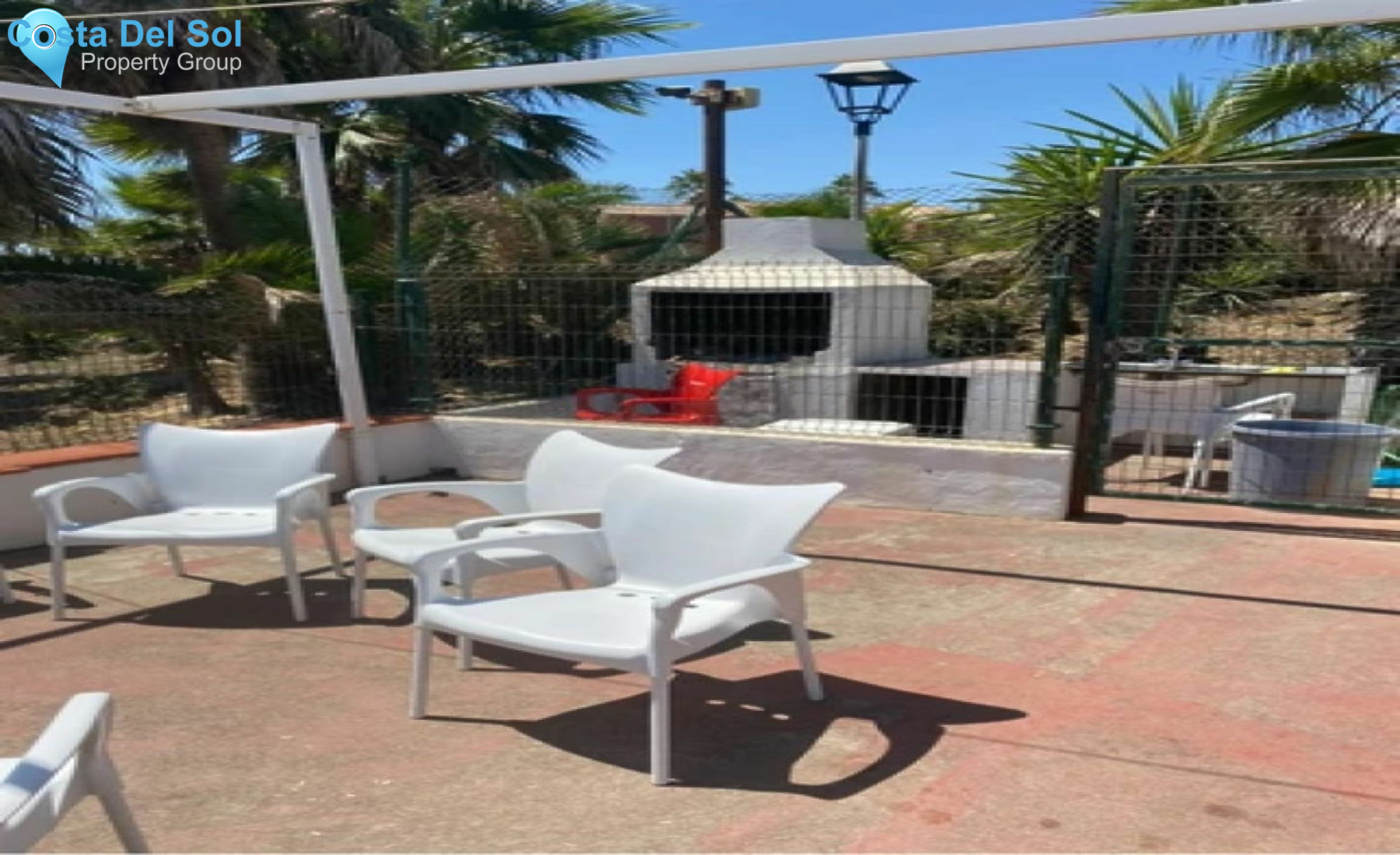 Middle Floor Apartment in Estepona-1474151
