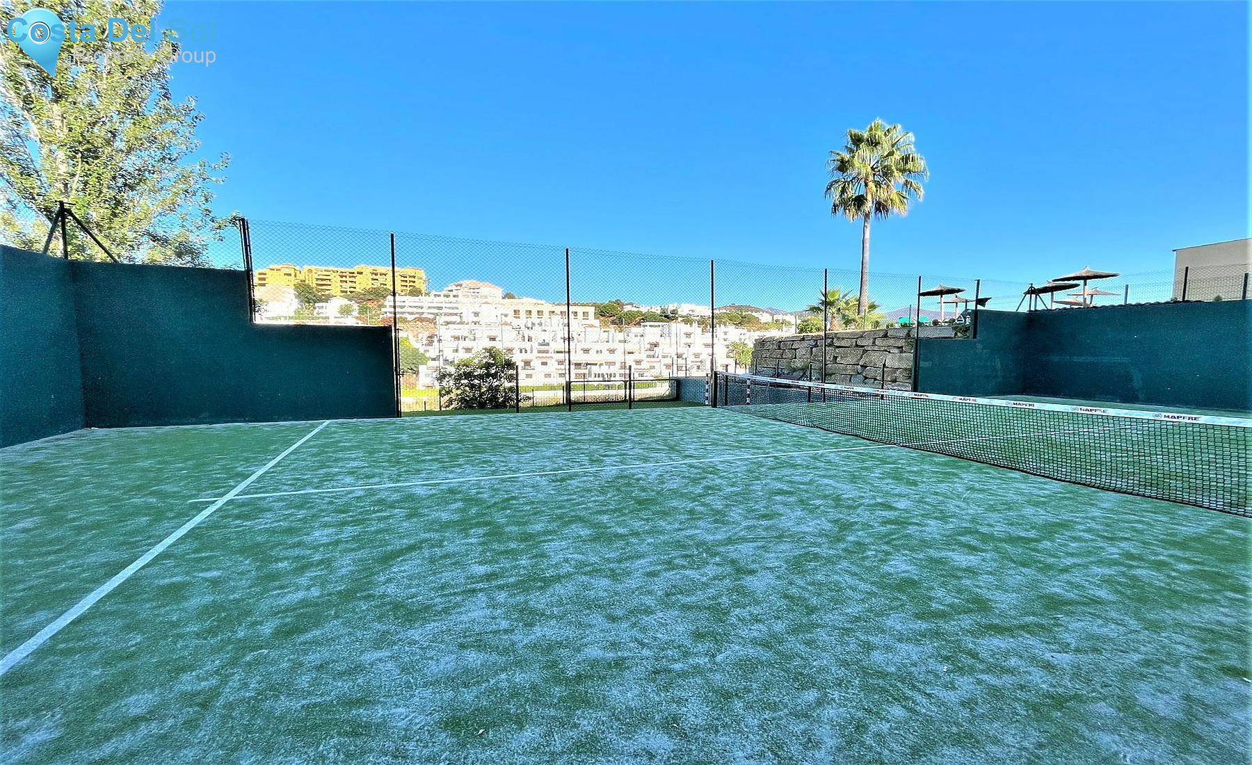 Middle Floor Apartment in Estepona-1474200