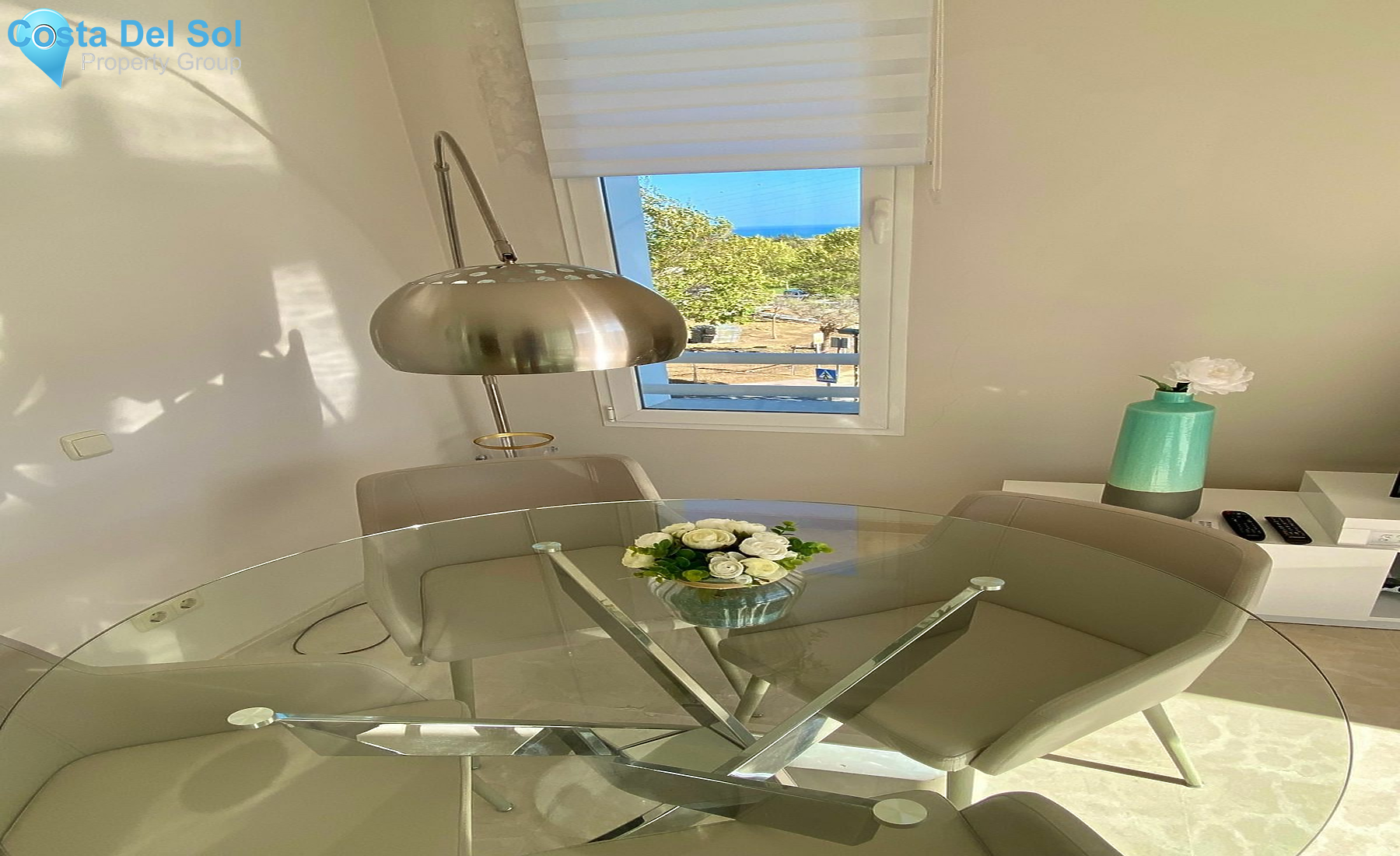 Middle Floor Apartment in Estepona-1519590