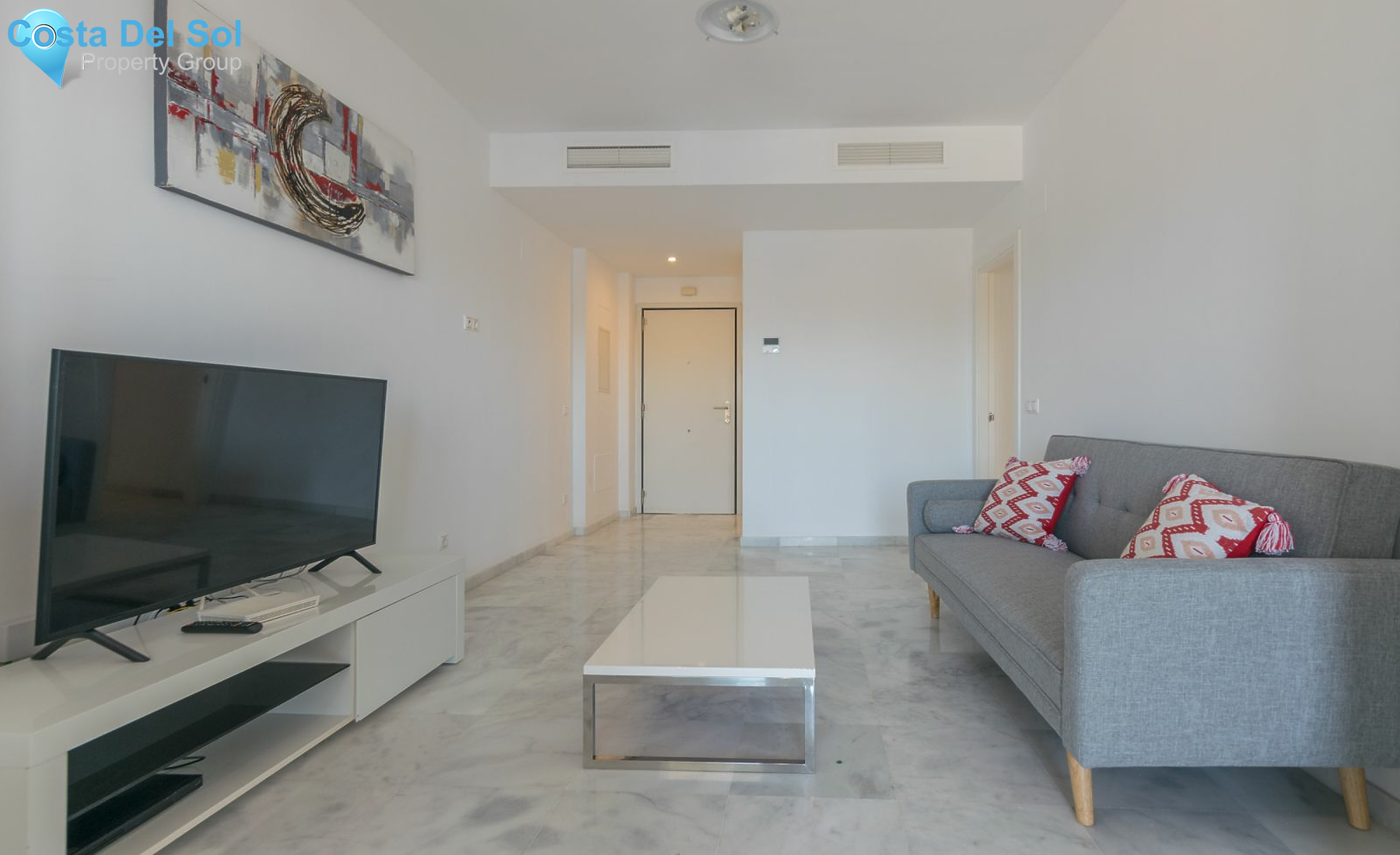 Middle Floor Apartment in Estepona-1520695