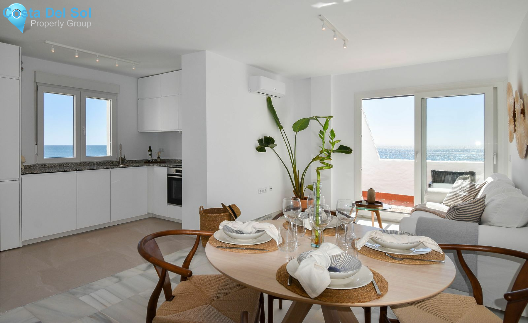 Middle Floor Apartment in Estepona-1550491