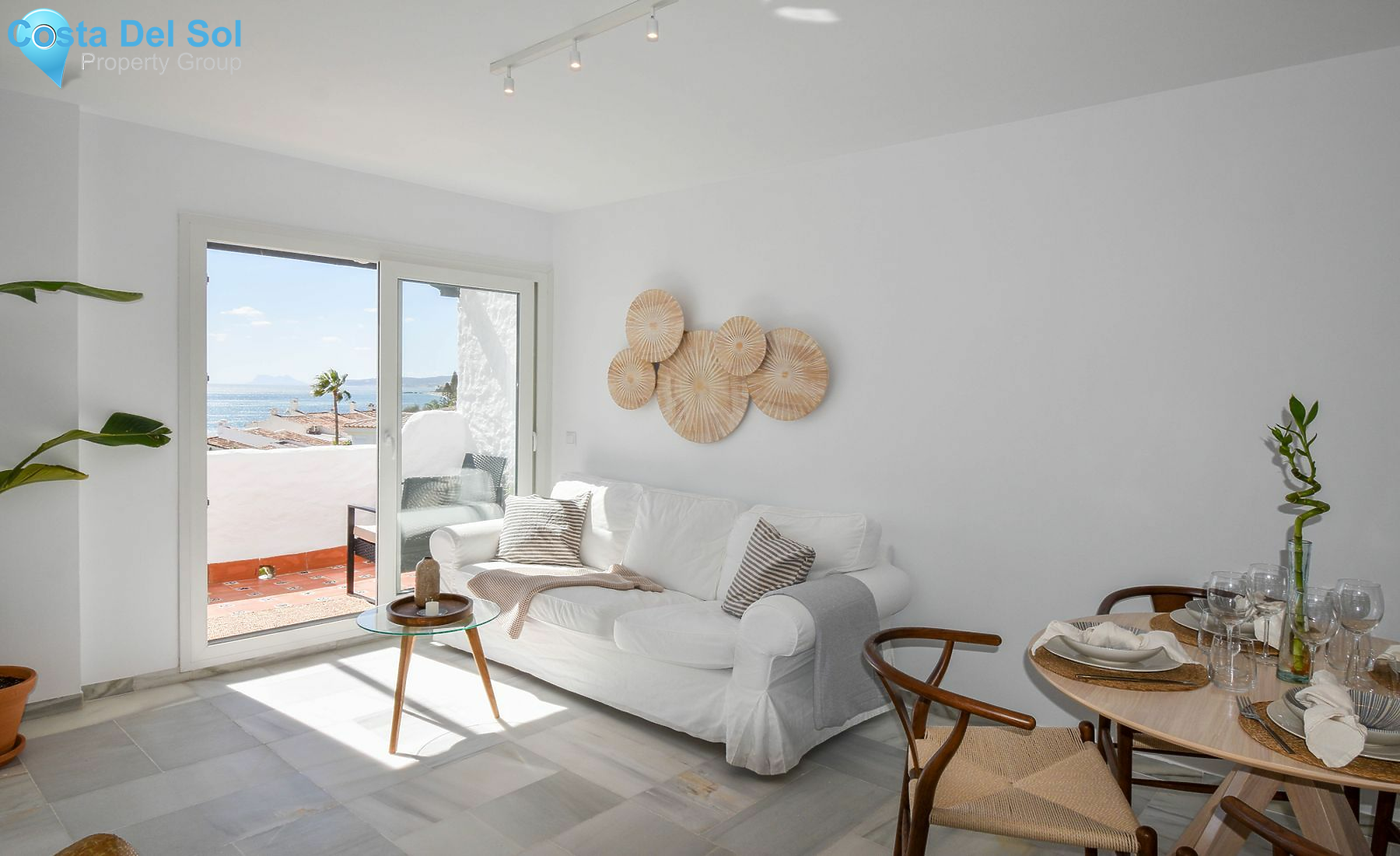 Middle Floor Apartment in Estepona-1550496