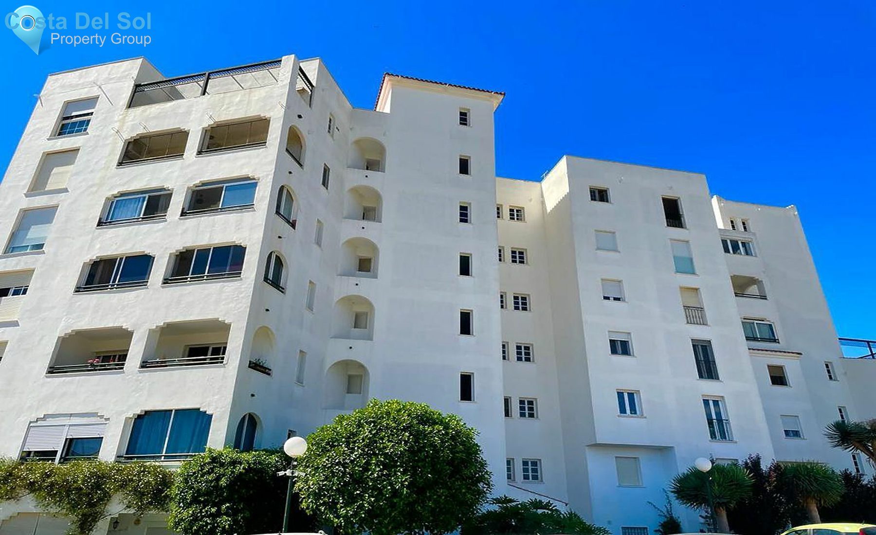 Middle Floor Apartment in Estepona-1552631