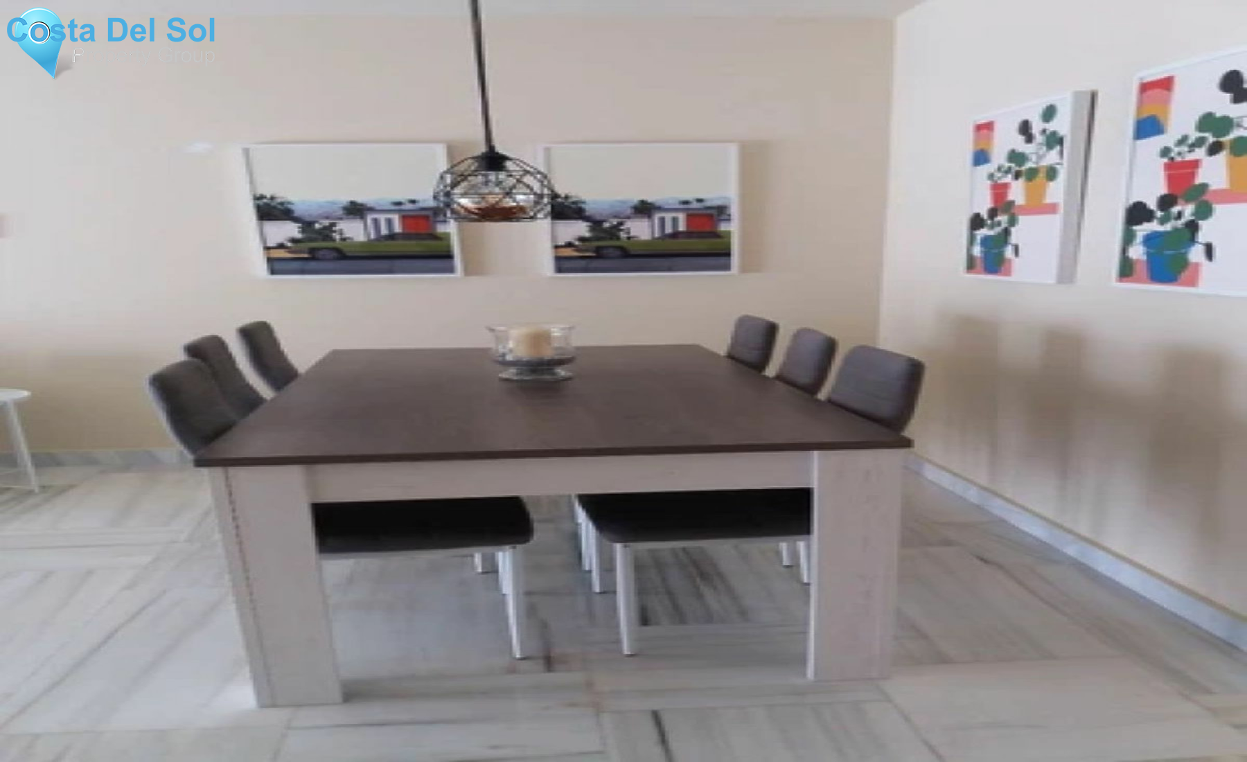 Middle Floor Apartment in Estepona-1553195