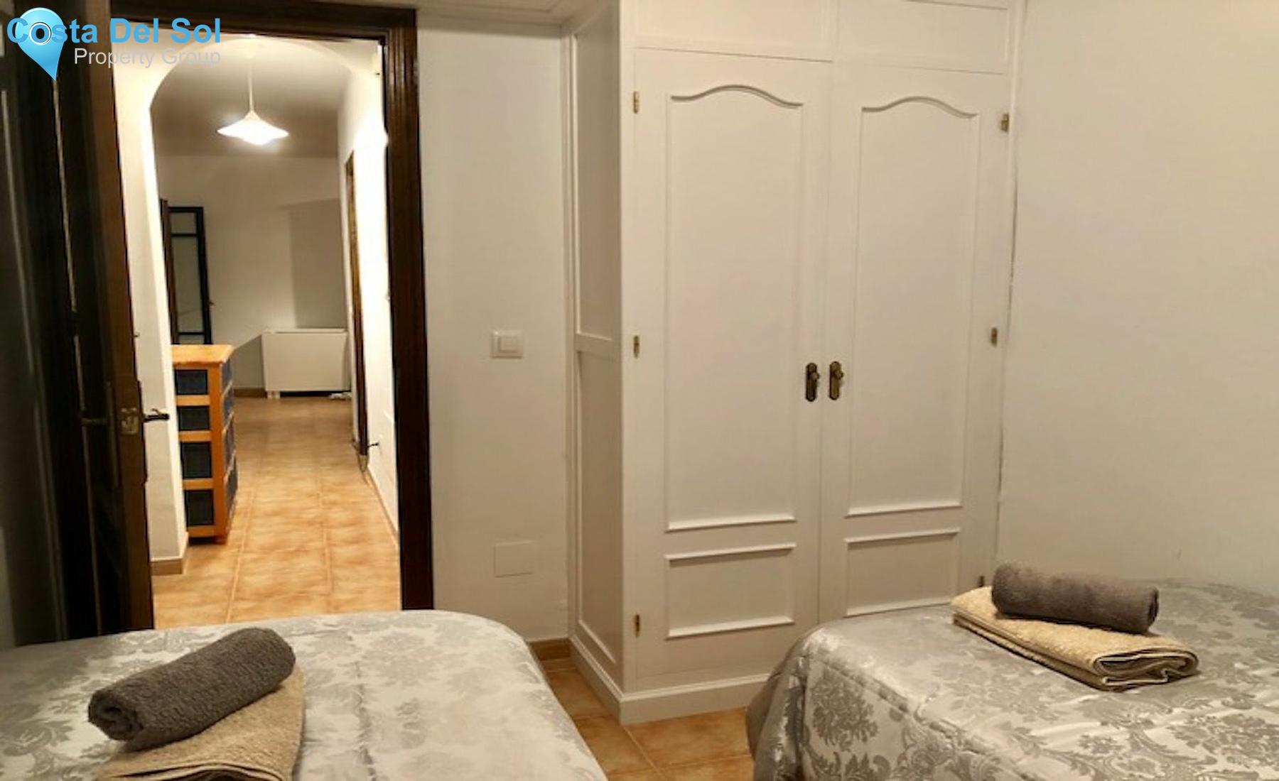 Middle Floor Apartment in Frigiliana-1391847