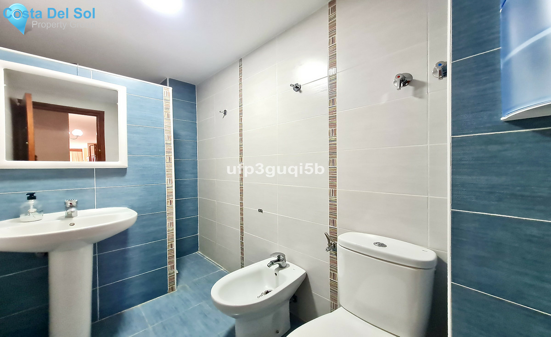 Middle Floor Apartment in Fuengirola-690545