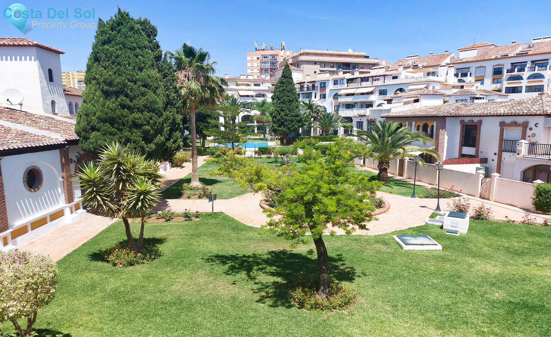 Middle Floor Apartment in Fuengirola-1234209