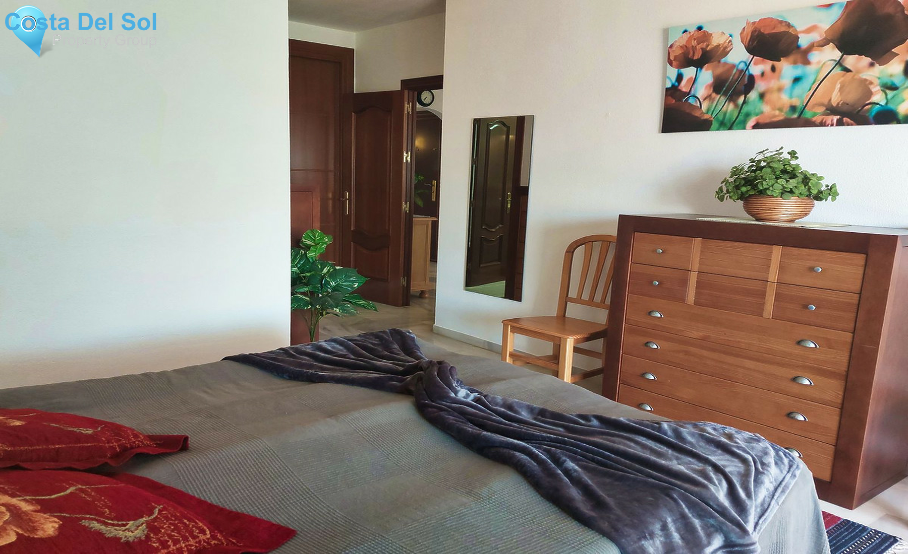 Middle Floor Apartment in Fuengirola-1234218