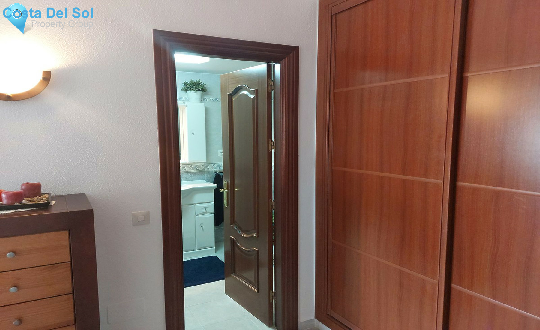 Middle Floor Apartment in Fuengirola-1234219
