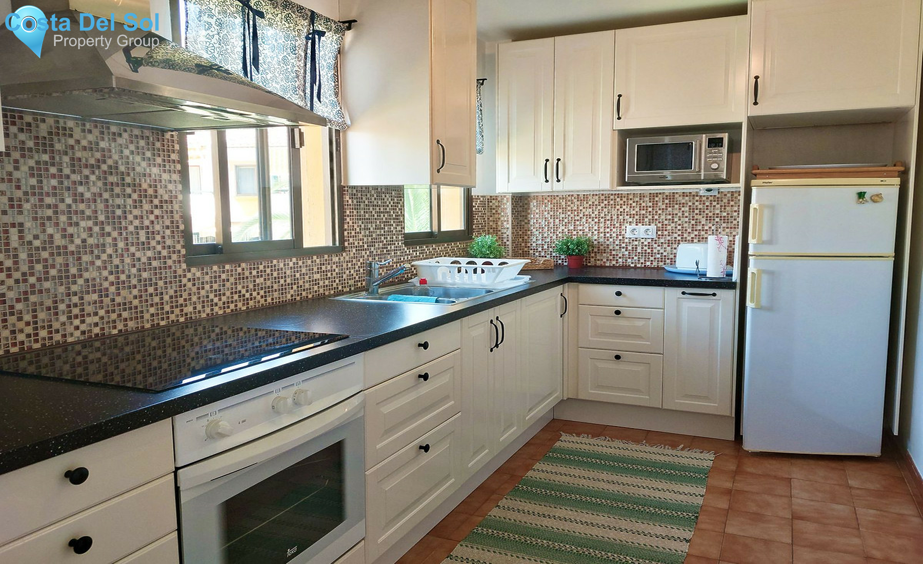 Middle Floor Apartment in Fuengirola-1234226