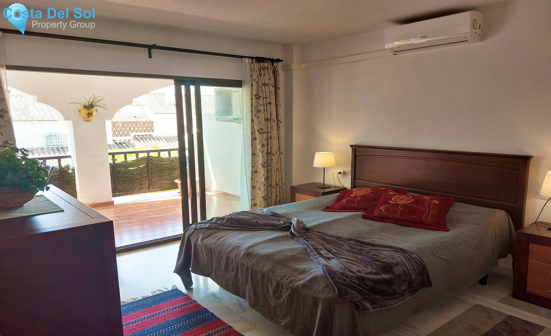 Middle Floor Apartment in Fuengirola-1234212