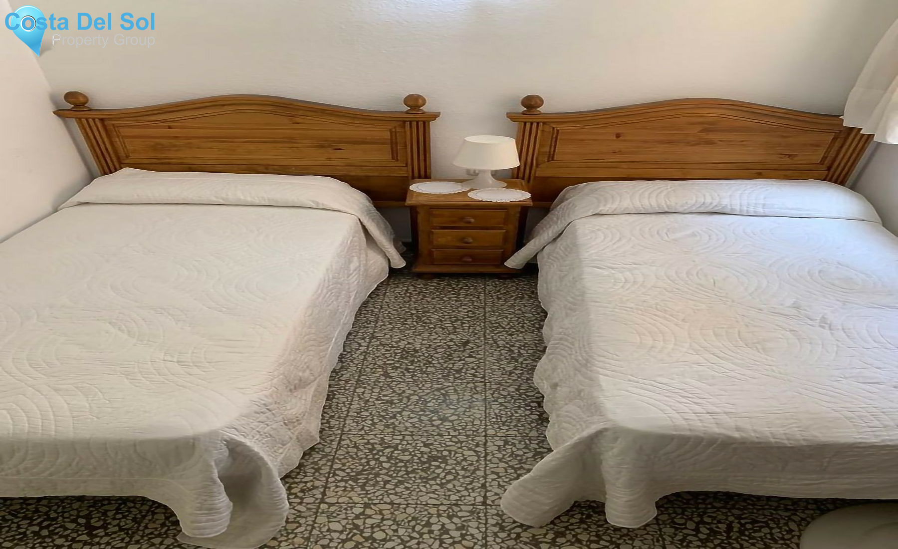 Middle Floor Apartment in Fuengirola-1242326