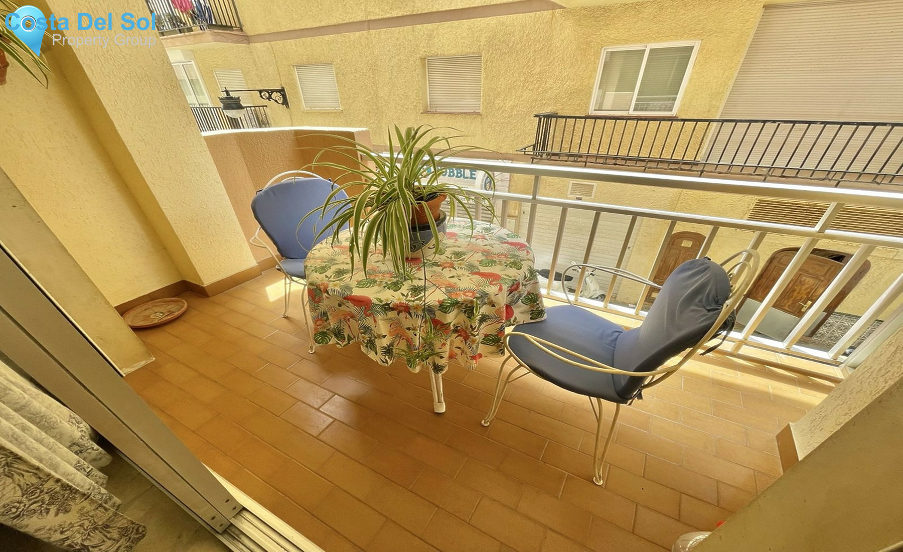 Middle Floor Apartment in Fuengirola-1244347