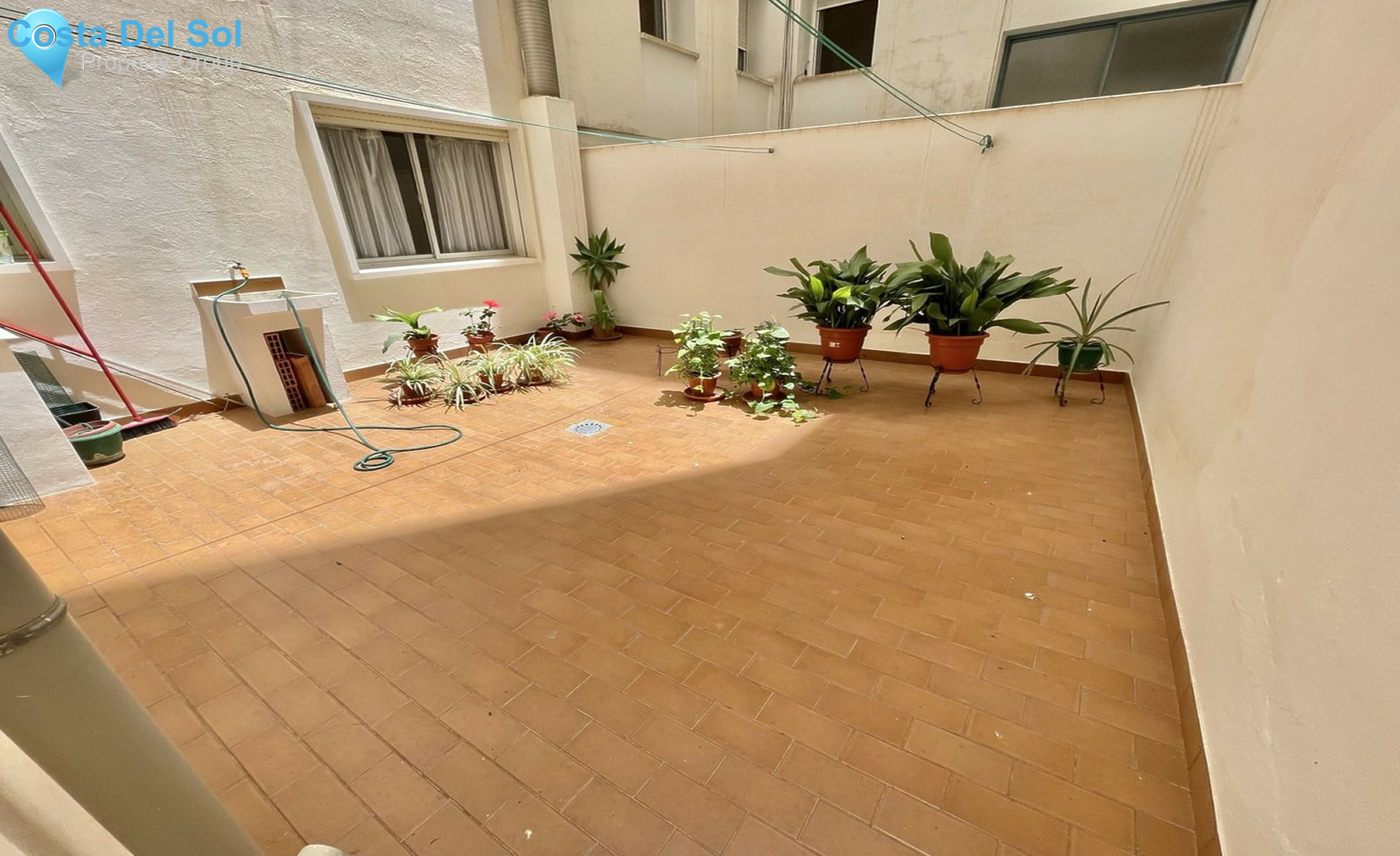 Middle Floor Apartment in Fuengirola-1244348