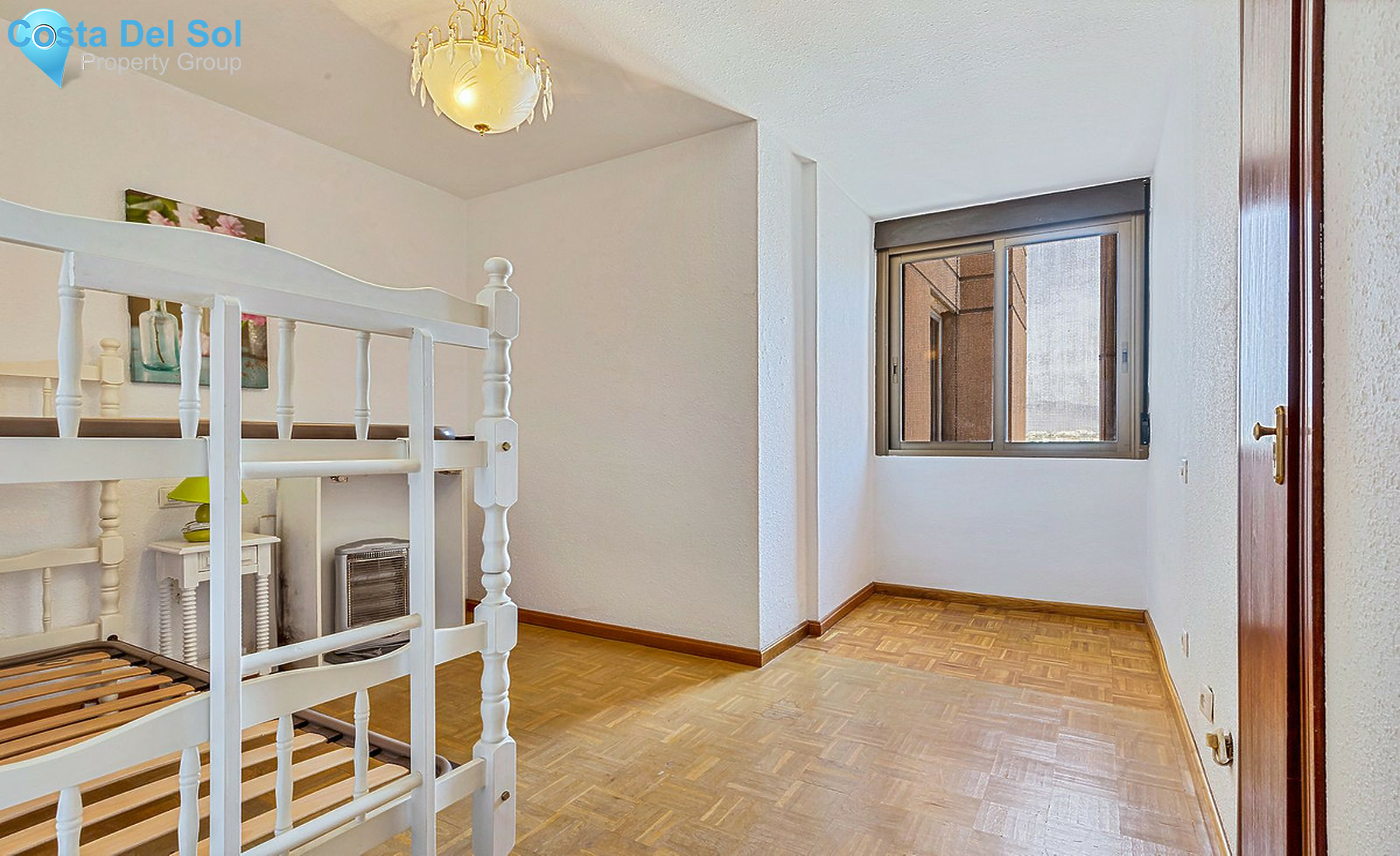 Middle Floor Apartment in Fuengirola-1247670