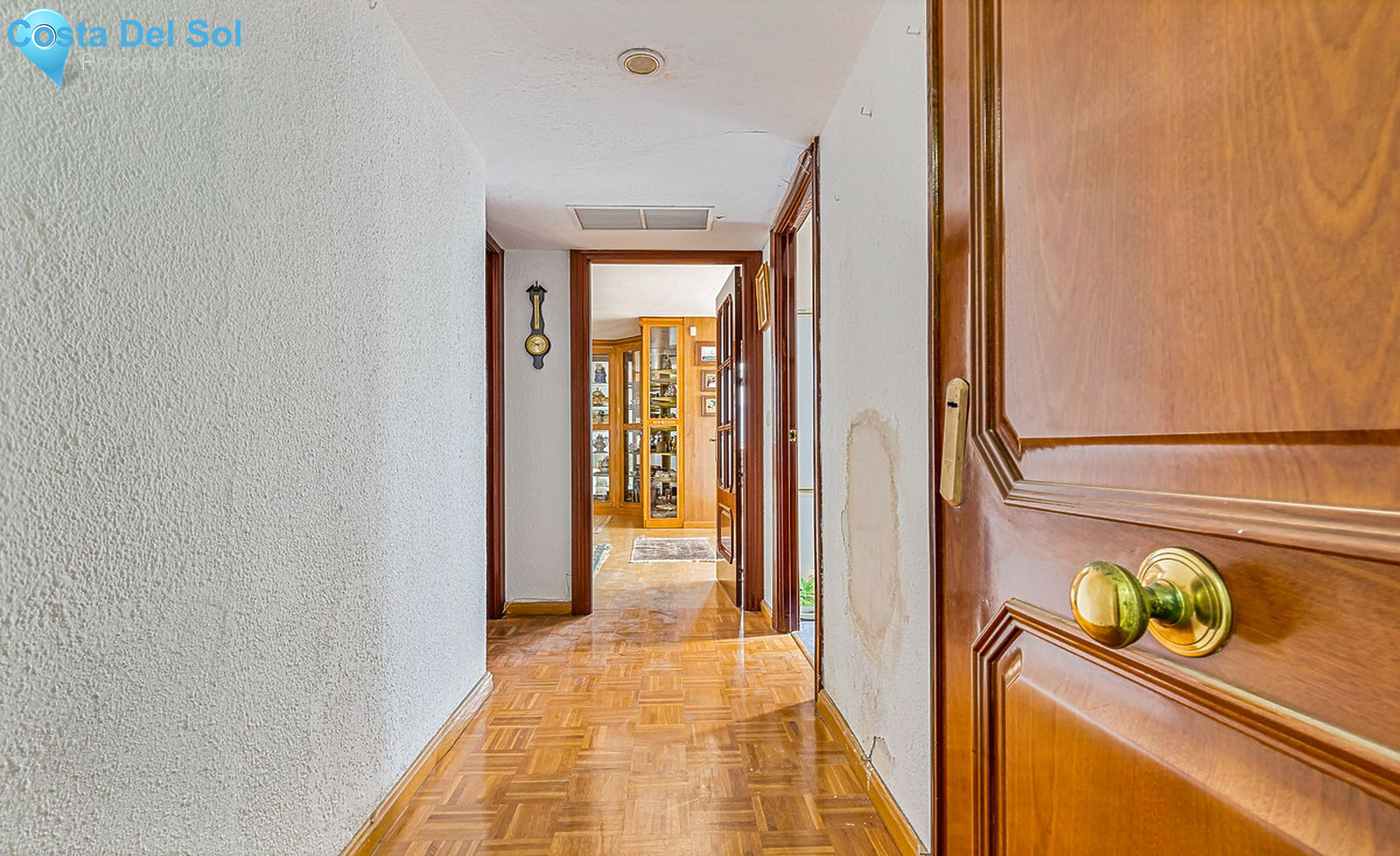 Middle Floor Apartment in Fuengirola-1247659