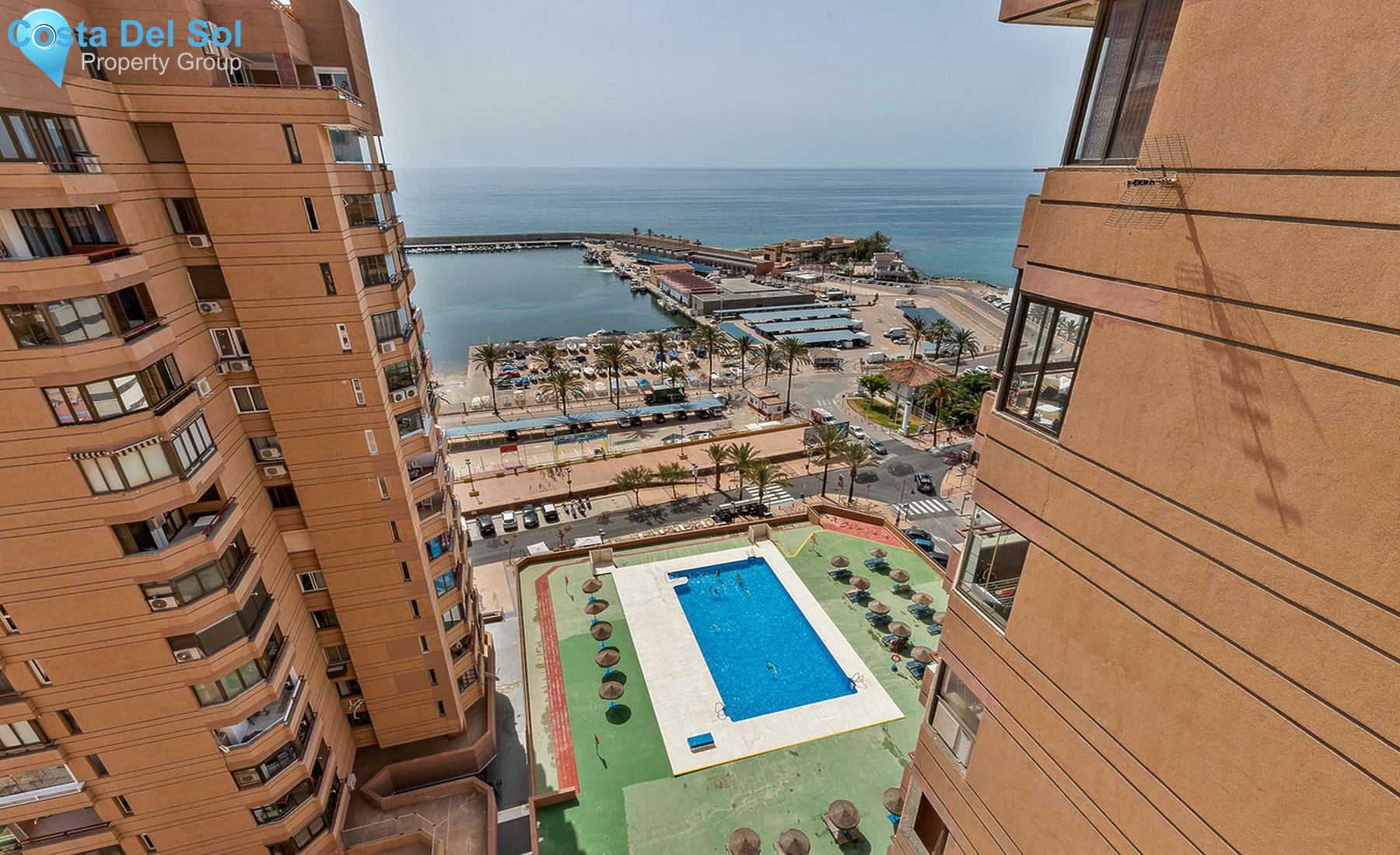 Middle Floor Apartment in Fuengirola-1247660