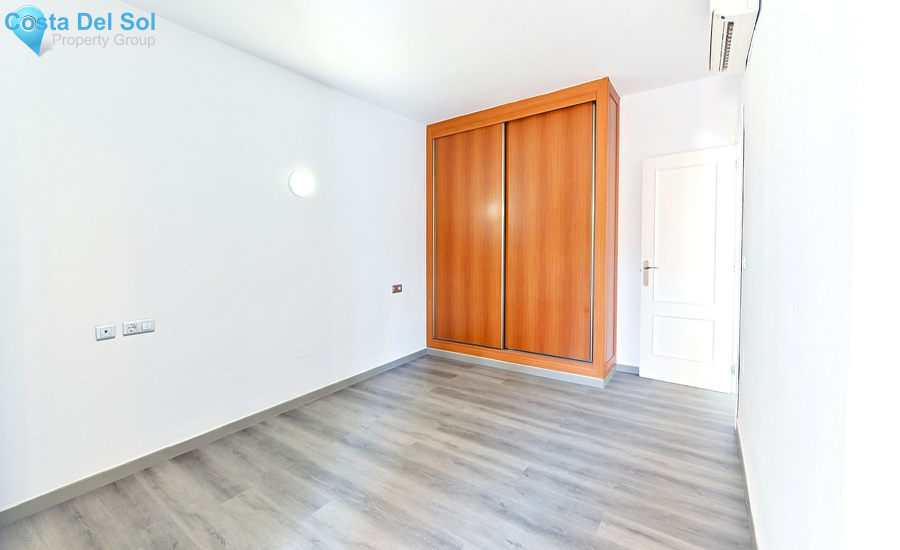 Middle Floor Apartment in Fuengirola-1277704