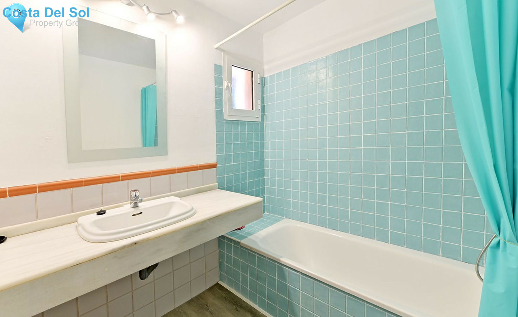 Middle Floor Apartment in Fuengirola-1277706