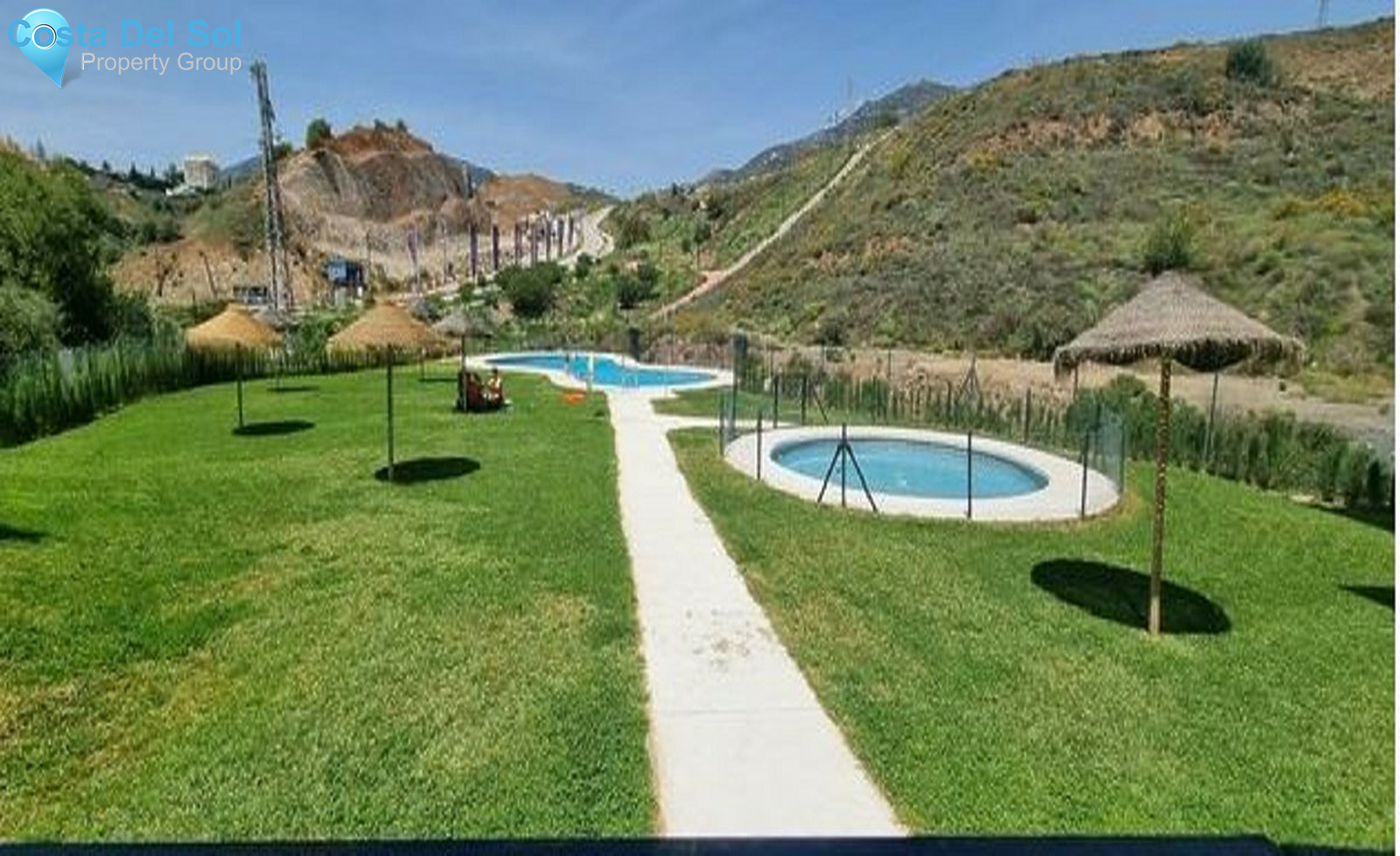 Middle Floor Apartment in Fuengirola-1287176