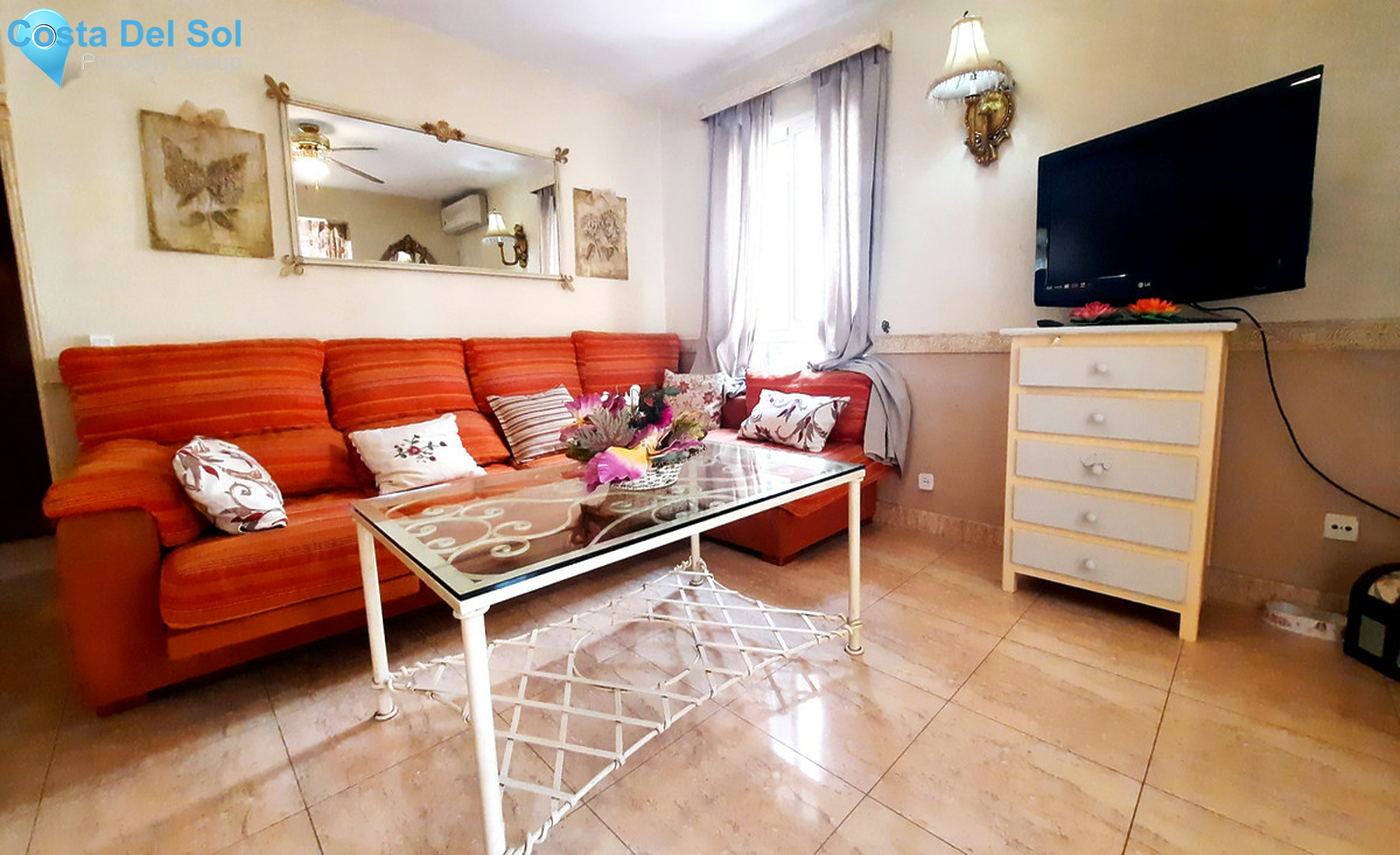 Middle Floor Apartment in Fuengirola-1295862