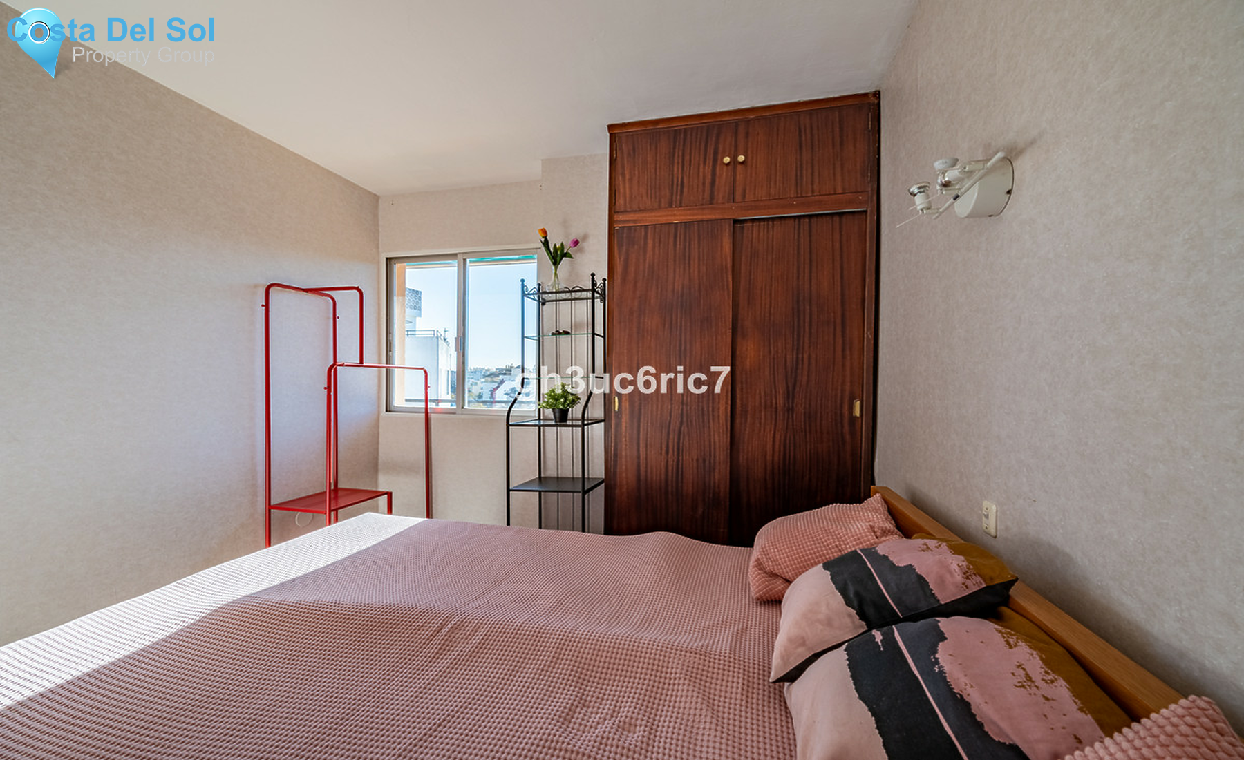 Middle Floor Apartment in Fuengirola-1311060