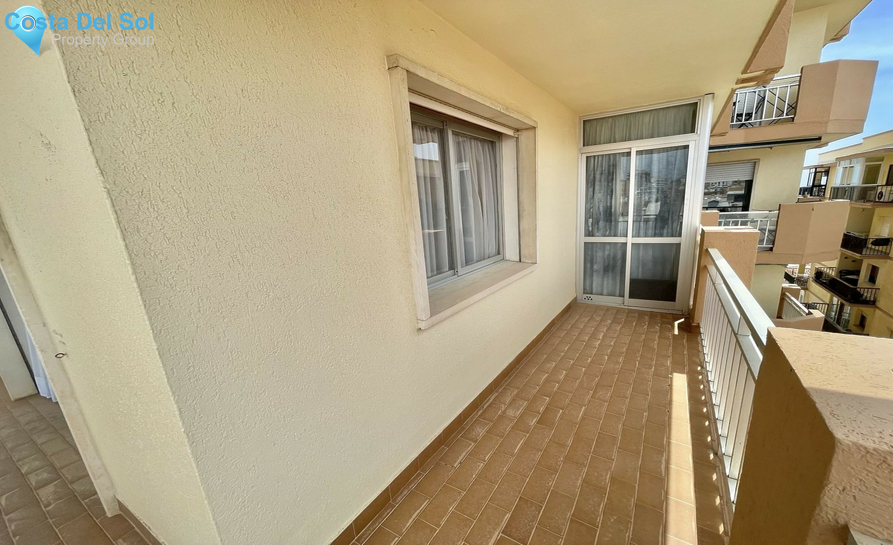 Middle Floor Apartment in Fuengirola-1314275