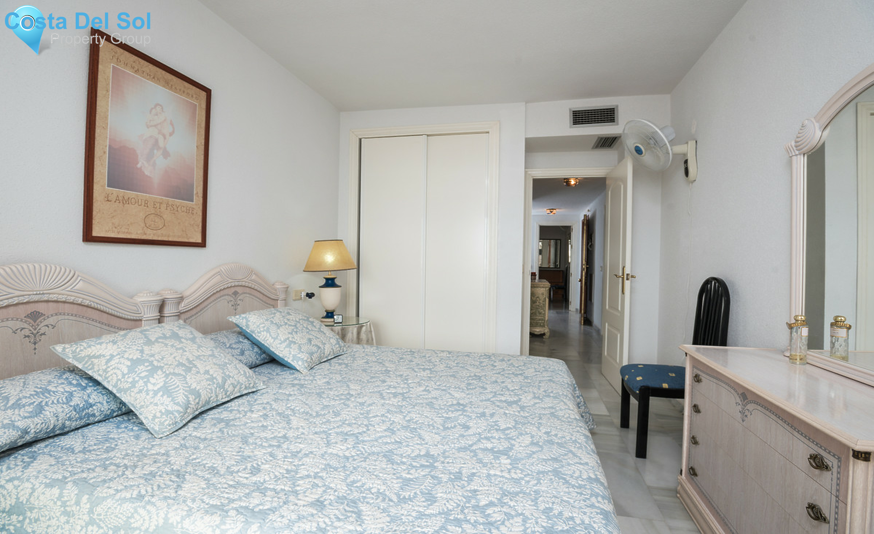 Middle Floor Apartment in Fuengirola-1316409