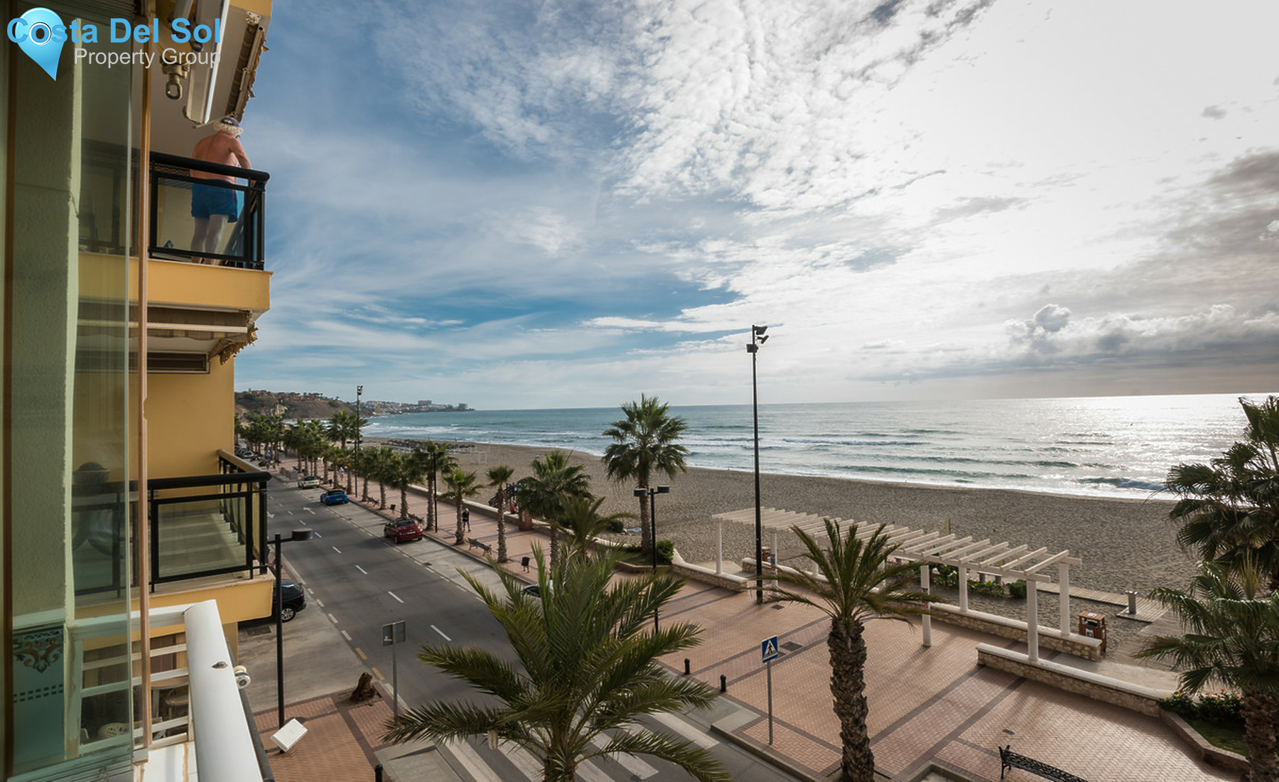 Middle Floor Apartment in Fuengirola-1316416