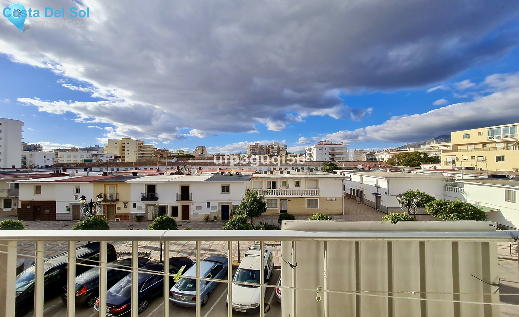 Middle Floor Apartment in Fuengirola-1324040