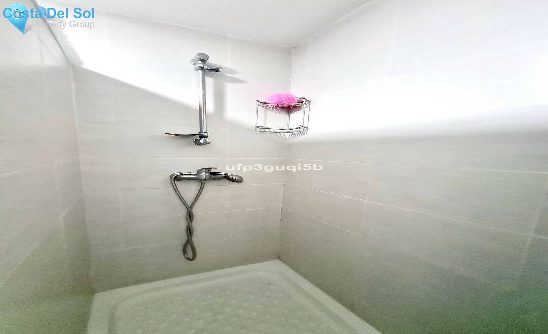 Middle Floor Apartment in Fuengirola-1324056