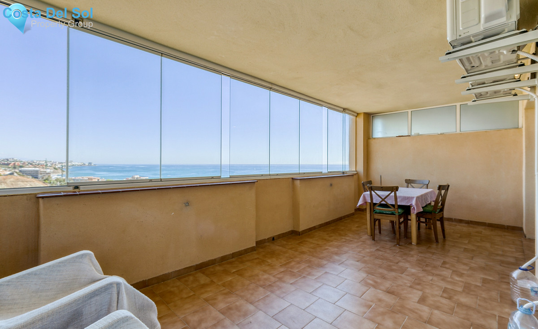 Middle Floor Apartment in Fuengirola-1327057