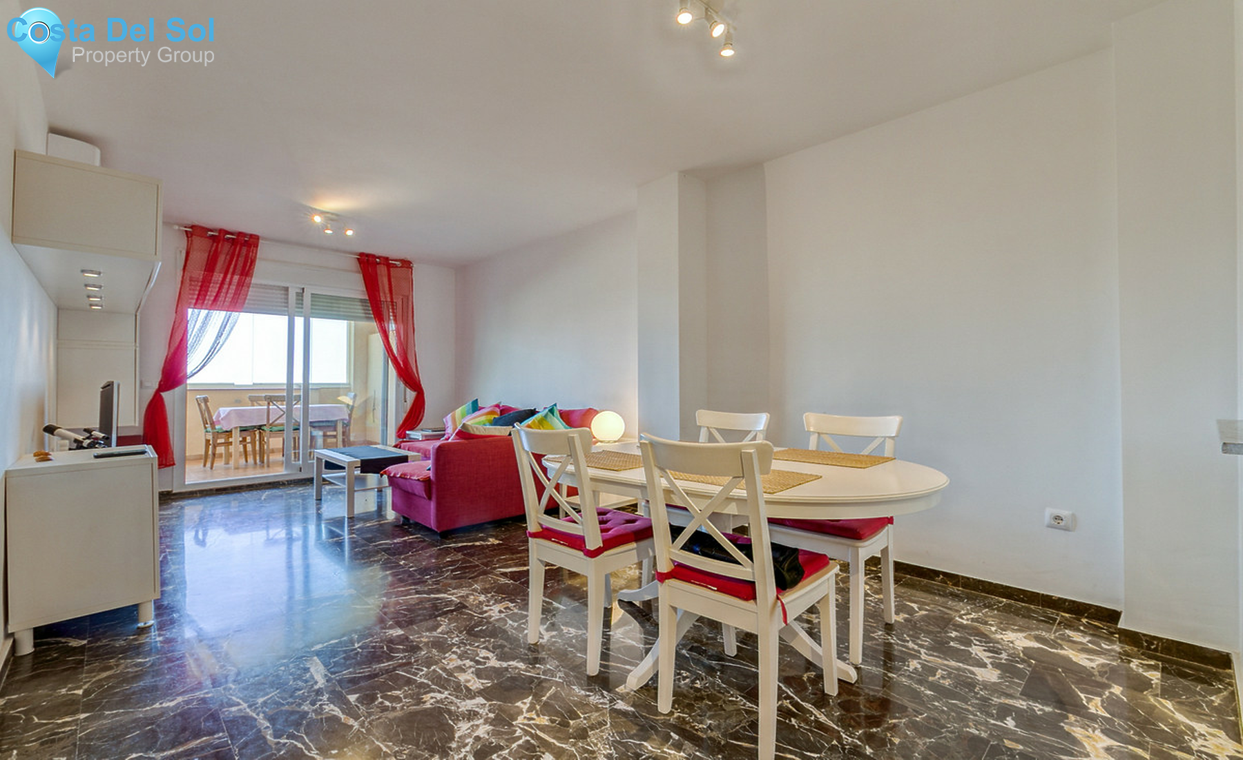 Middle Floor Apartment in Fuengirola-1327061