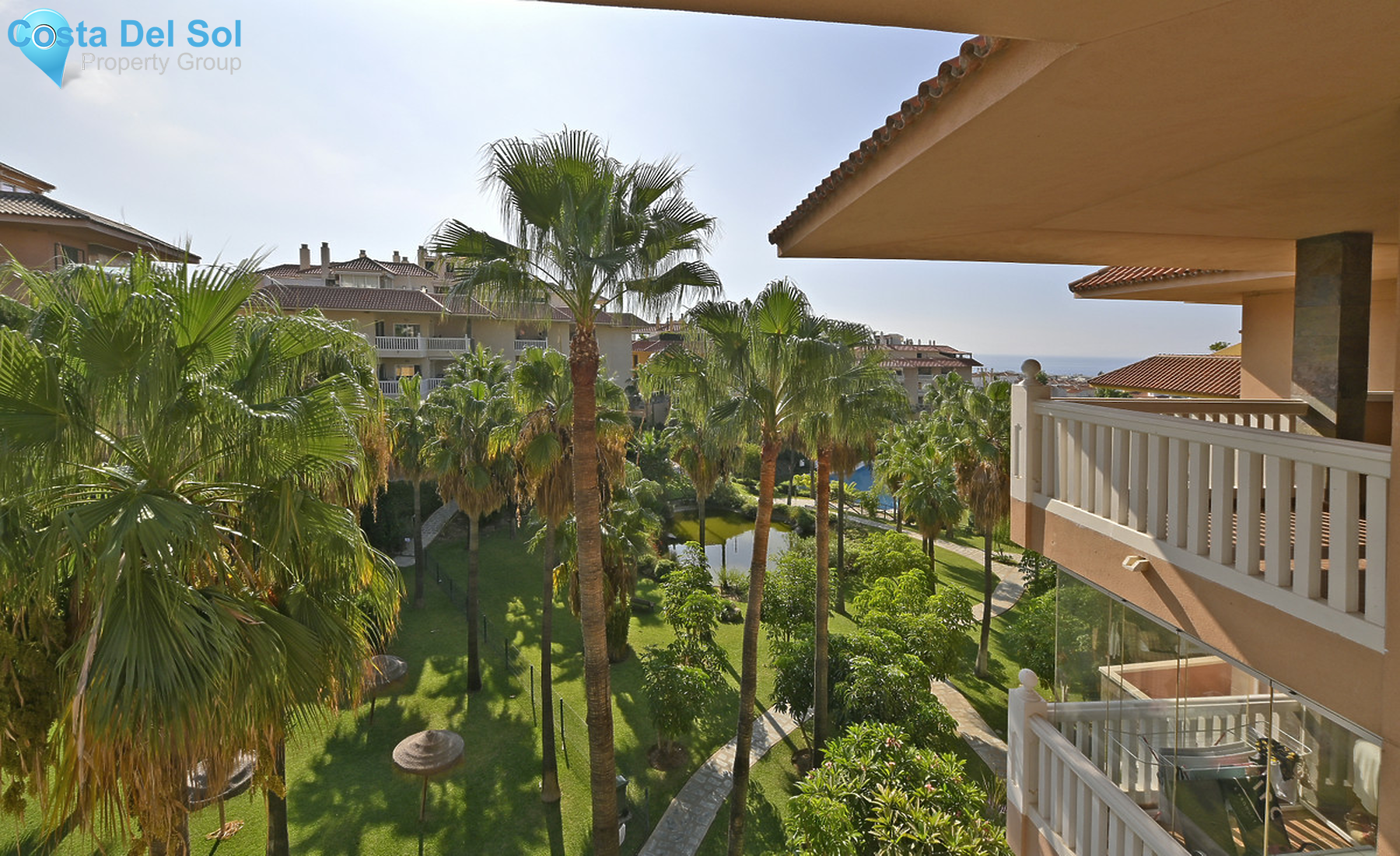 Middle Floor Apartment in Fuengirola-1353309