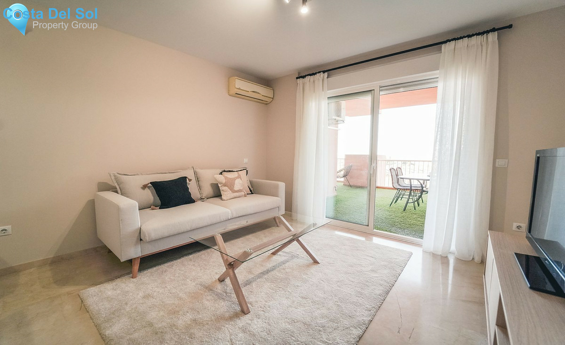Middle Floor Apartment in Fuengirola-1369182