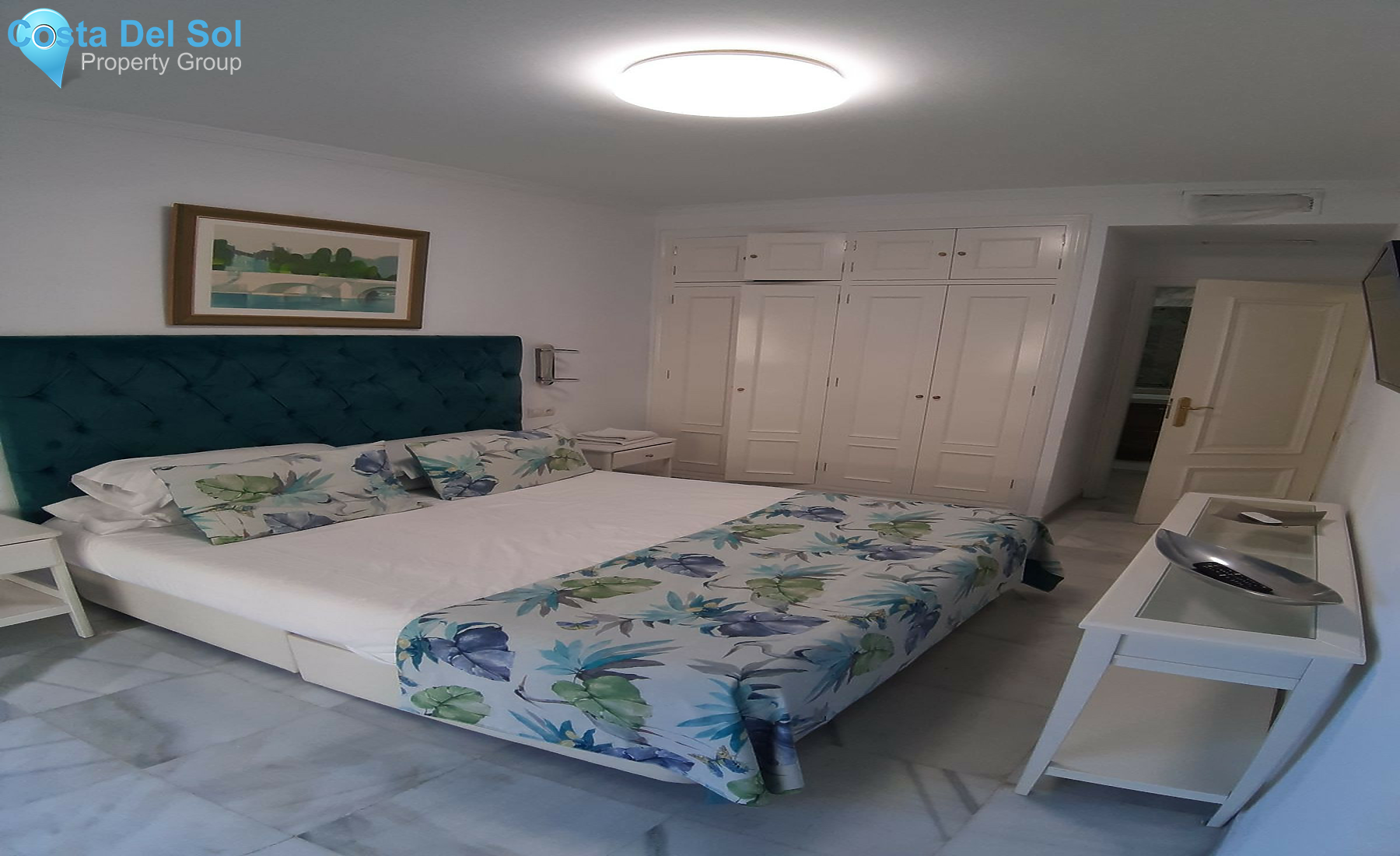 Middle Floor Apartment in Fuengirola-1408126