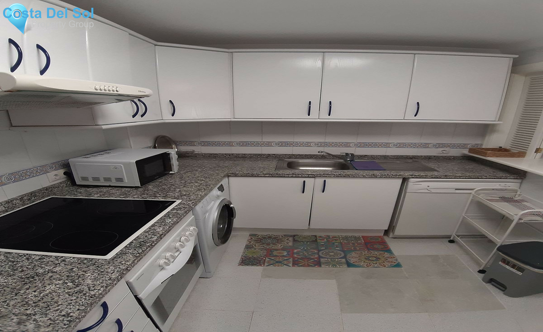 Middle Floor Apartment in Fuengirola-1408119