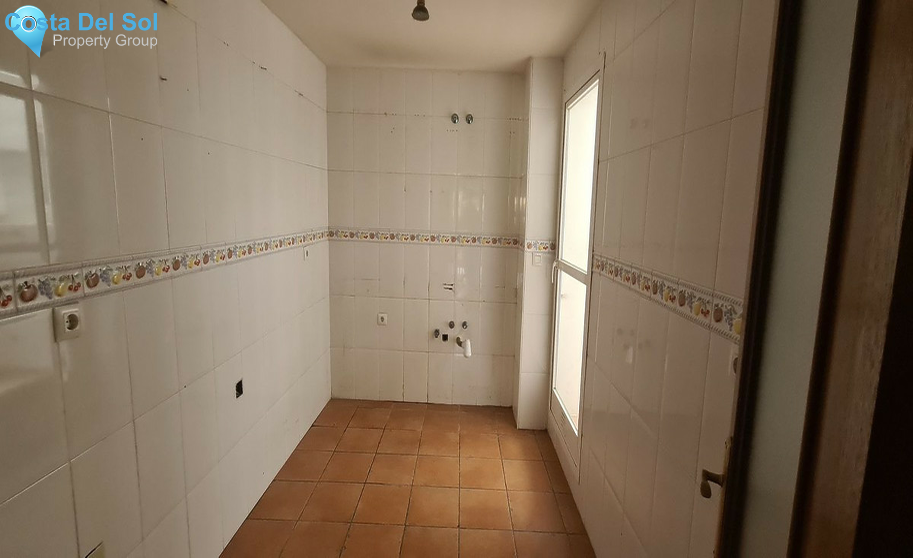 Middle Floor Apartment in Fuengirola-1411373