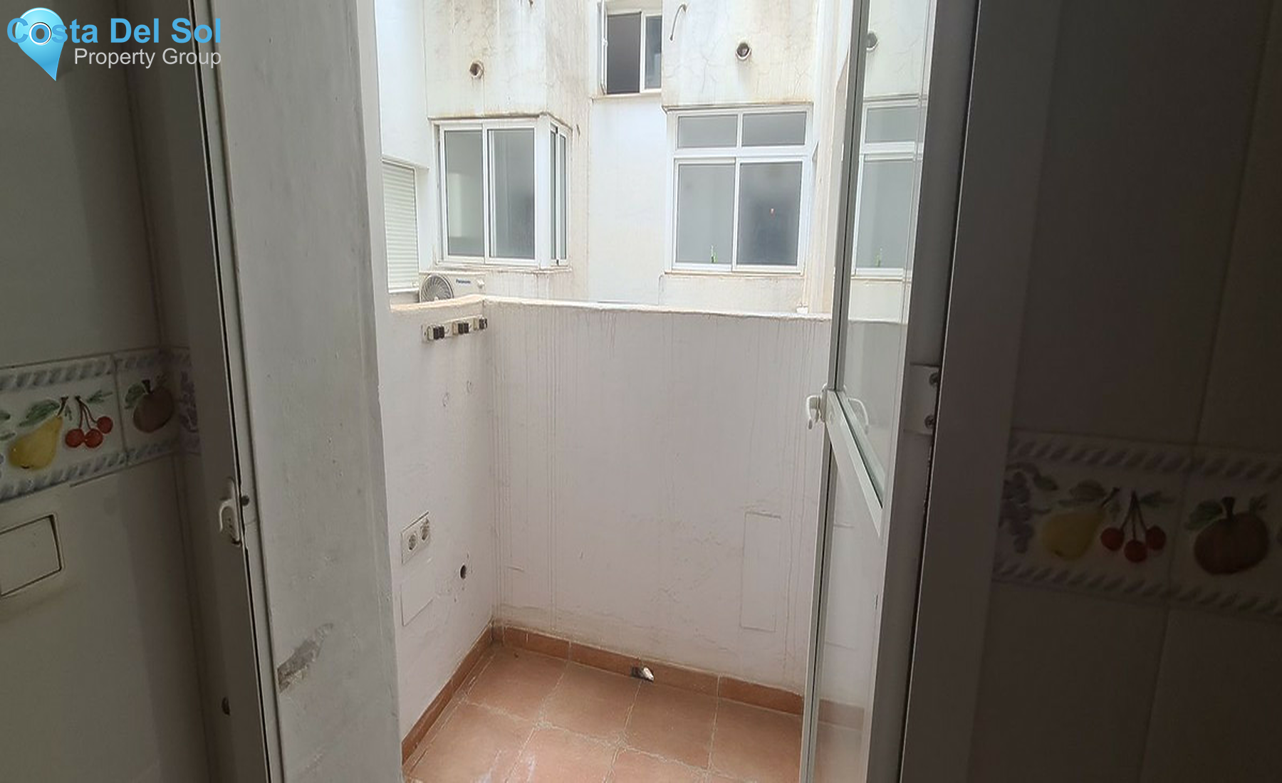 Middle Floor Apartment in Fuengirola-1411374