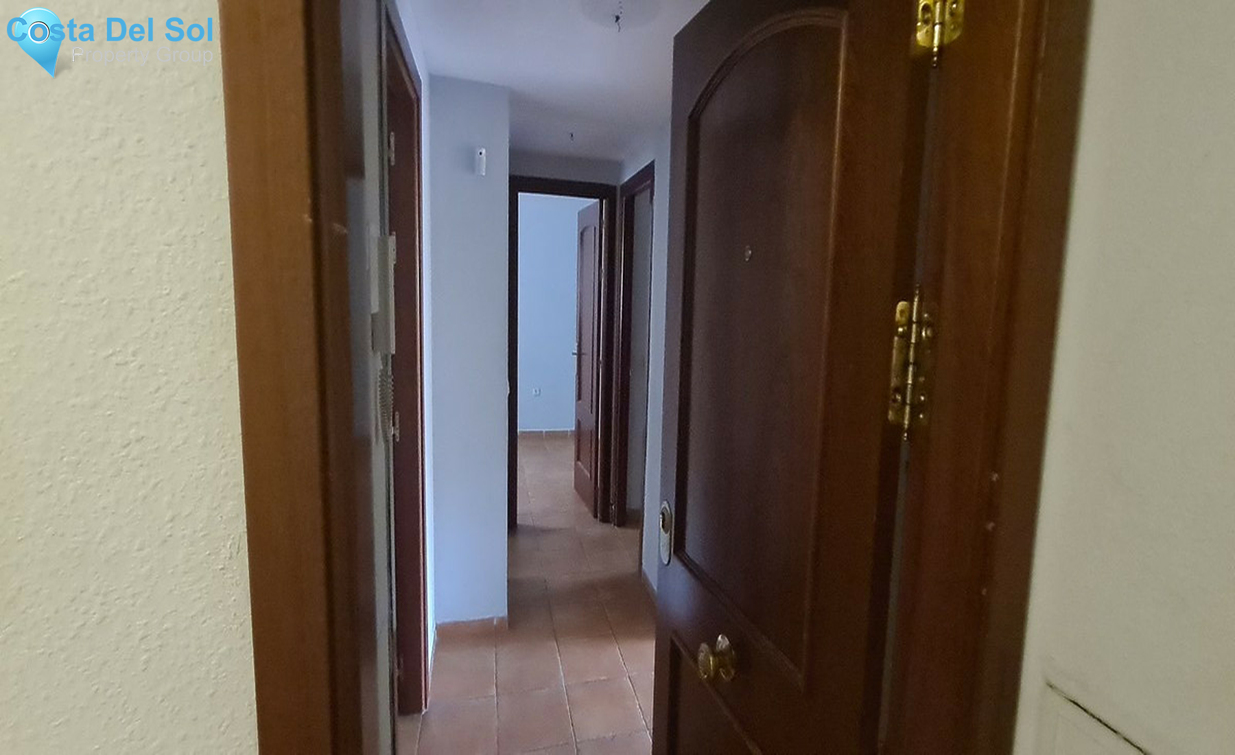 Middle Floor Apartment in Fuengirola-1411365