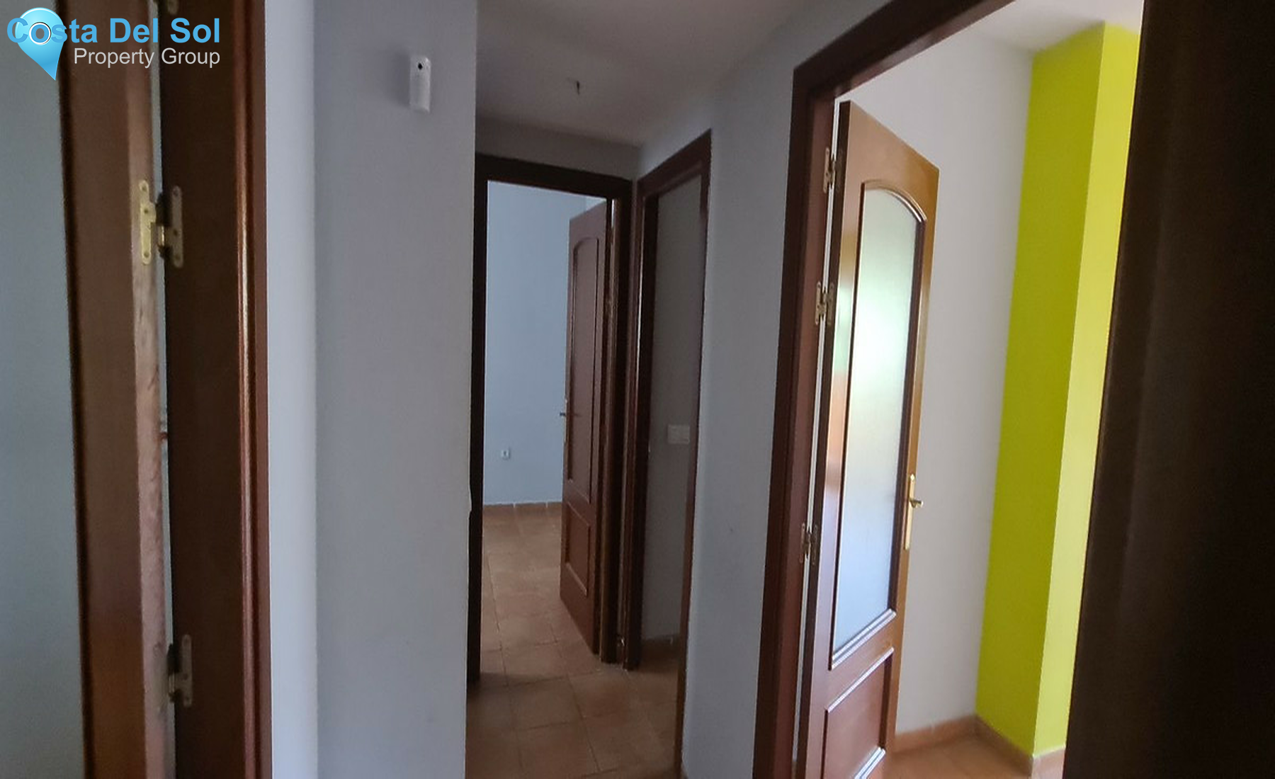 Middle Floor Apartment in Fuengirola-1411366