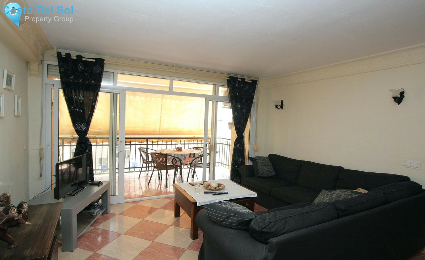 Middle Floor Apartment in Fuengirola-1414858